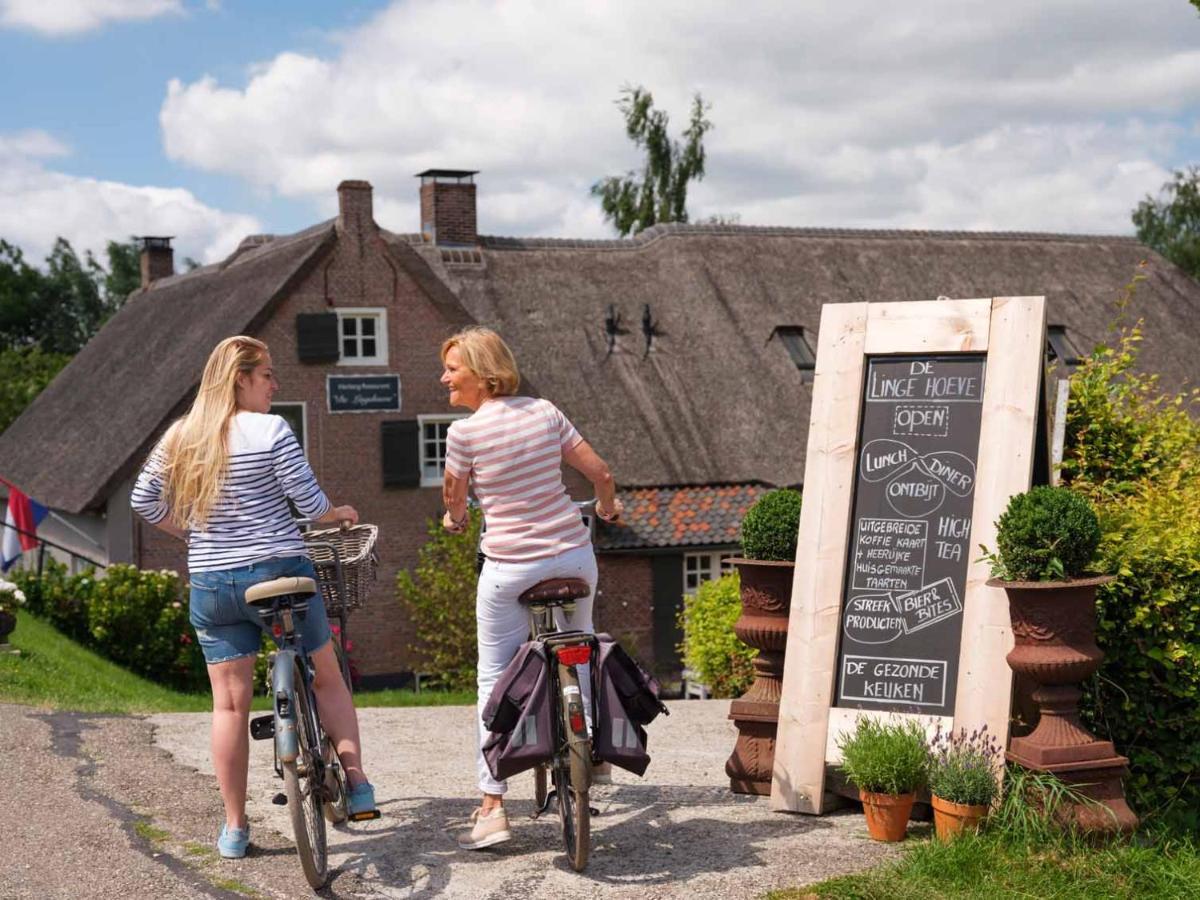 Herberg De Lingehoeve Oosterwijk Exteriör bild
