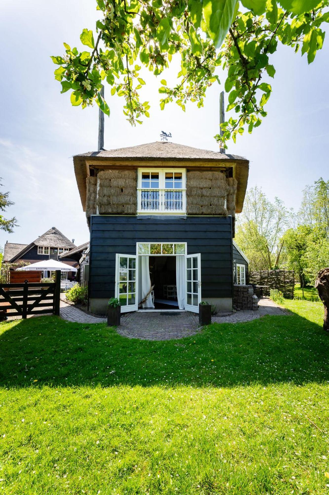 Herberg De Lingehoeve Oosterwijk Exteriör bild