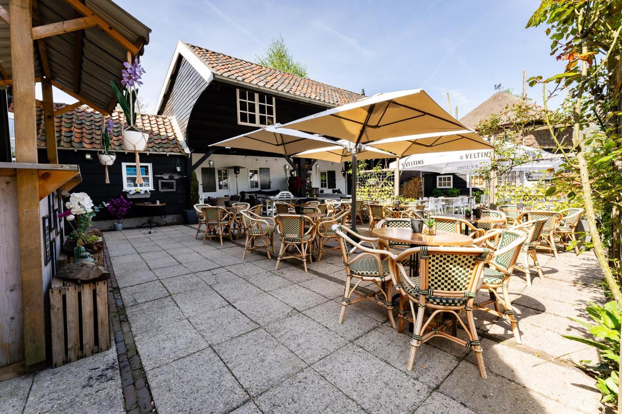 Herberg De Lingehoeve Oosterwijk Exteriör bild